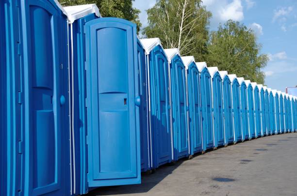 Best Emergency porta potty rental  in Toledo, IA